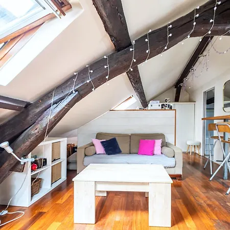 Apartment Joli Studio Metro Convention Paris